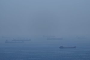 WSJ: Ο αμερικανικός στρατός ετοιμάζει ρεσάλτο σε πλοία που συνδέονται με το Ιράν