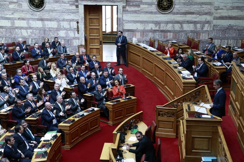 Υπερψηφίστηκε στη Βουλή το νομοσχέδιο για την απλούστευση του επιχειρείν και την ανάπτυξη