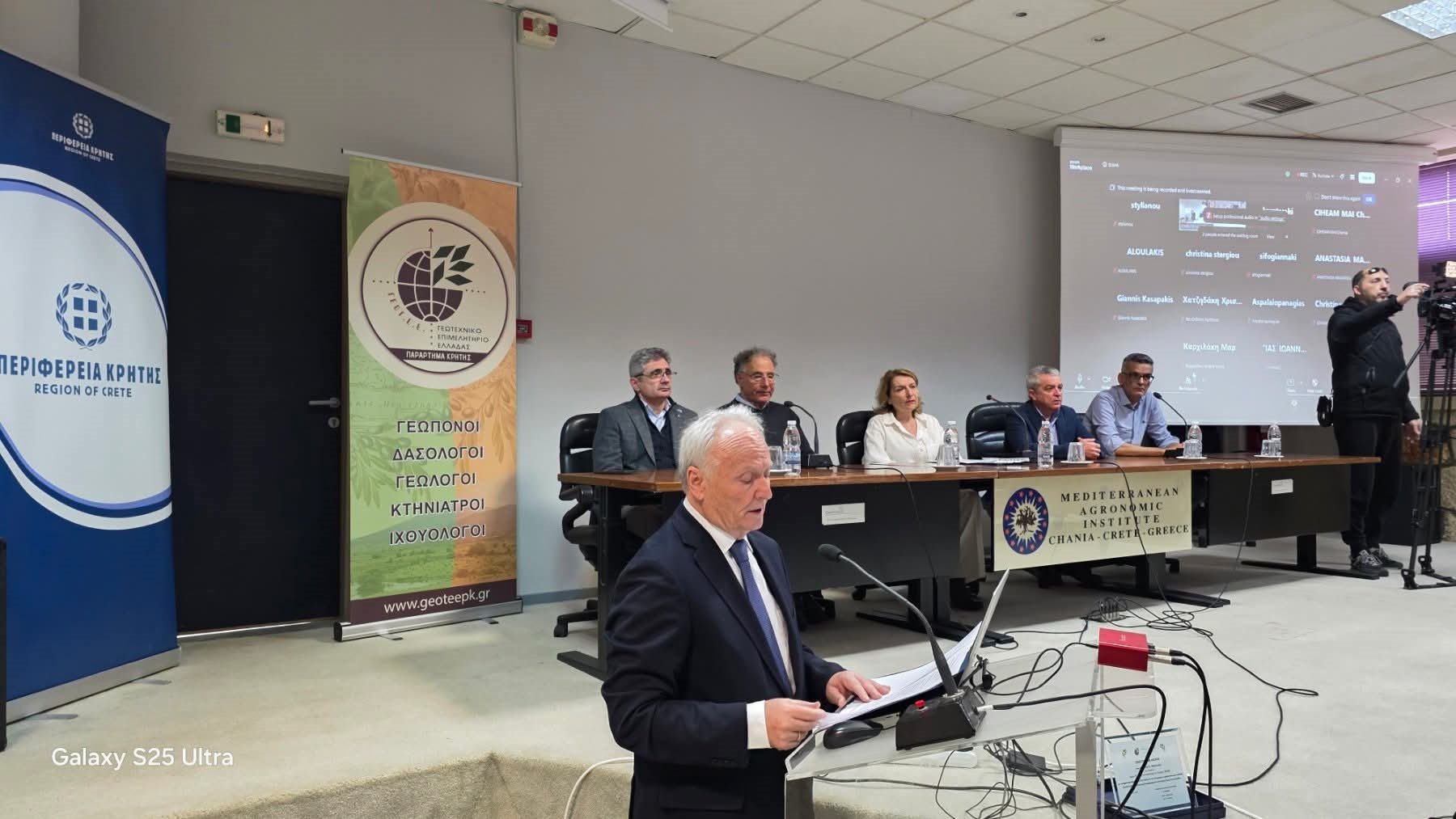 Η απρόσκοπτη εφαρμογή της δακοκτονίας κλειδί για την ελαιοκομία