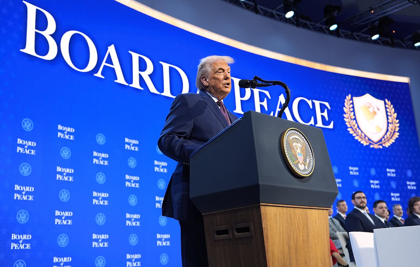 Ο Τραμπ λέει ότι θα συνεργαστεί με το Ιράν για την ανάκτηση του εμπλουτισμένου ουρανίου και τη μεταφορά του στις ΗΠΑ