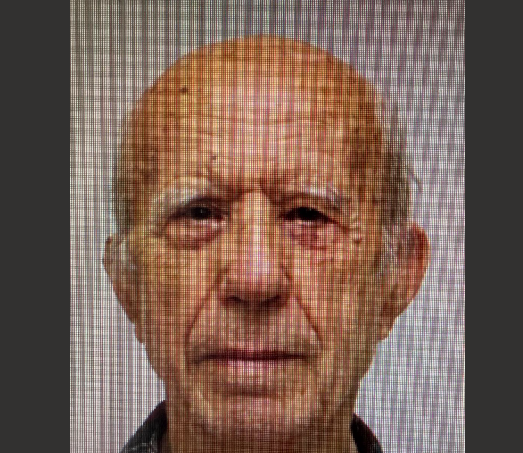 Βίντεο ντοκουμέντο με τον 89χρονο αμέσως μετά την επίθεση στον ΕΦΚΑ – Το χρονικό των επιθέσεων, η διαφυγή του δράστη και η επιχείρηση της ΕΛ.ΑΣ.