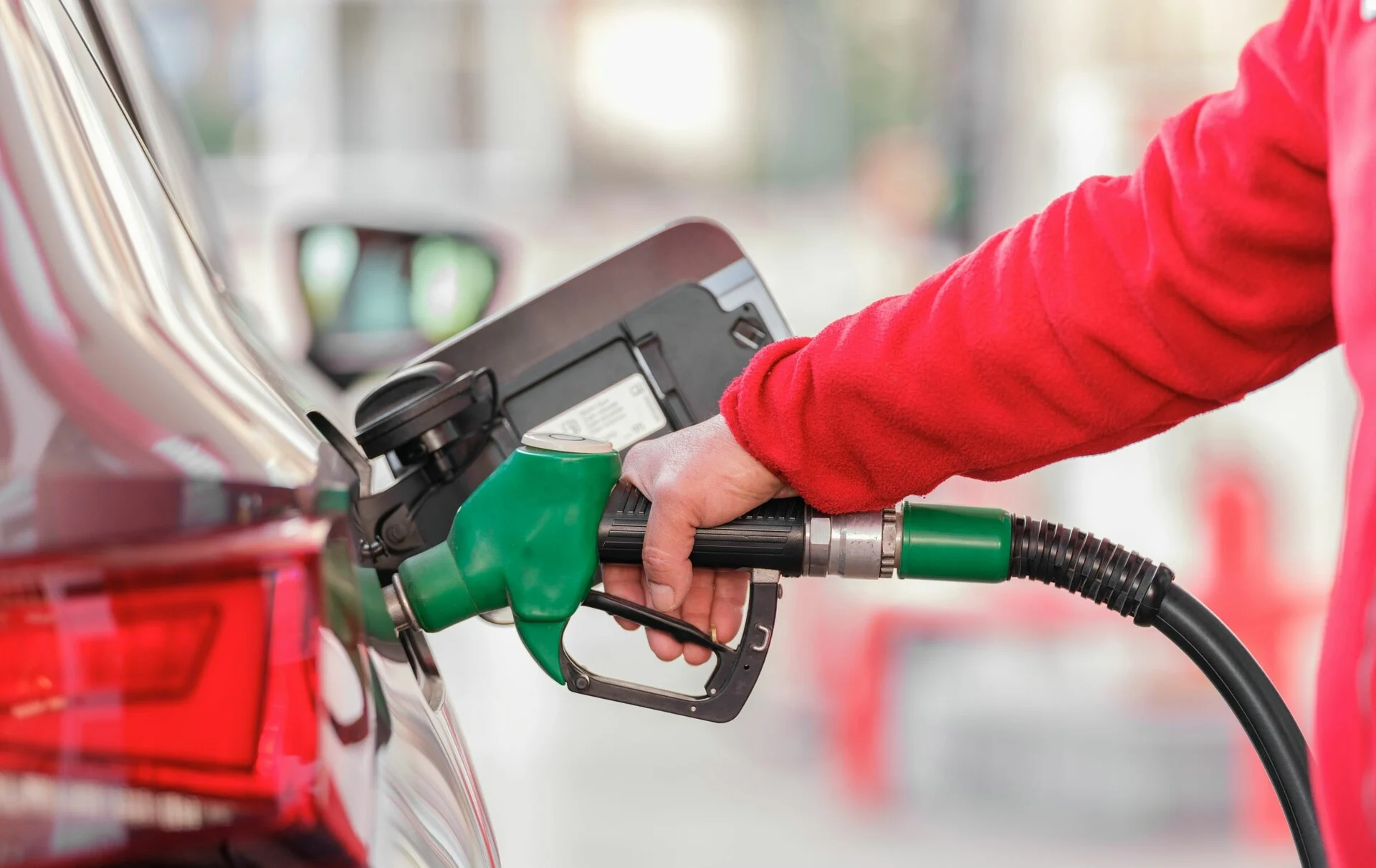 Τα ΚΕΠ καλούνται να λύσουν τα προβλήματα με τις αιτήσεις για Fuel Pass