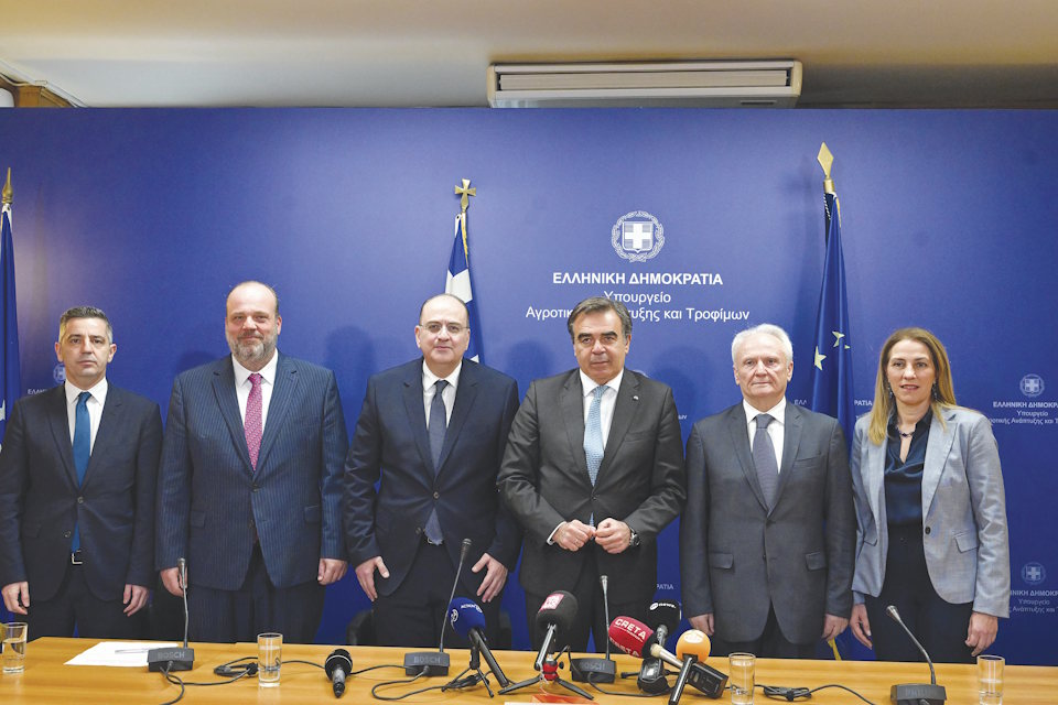 Το στοίχημα της νέας ηγεσίας • Έλληνας Αγρότης