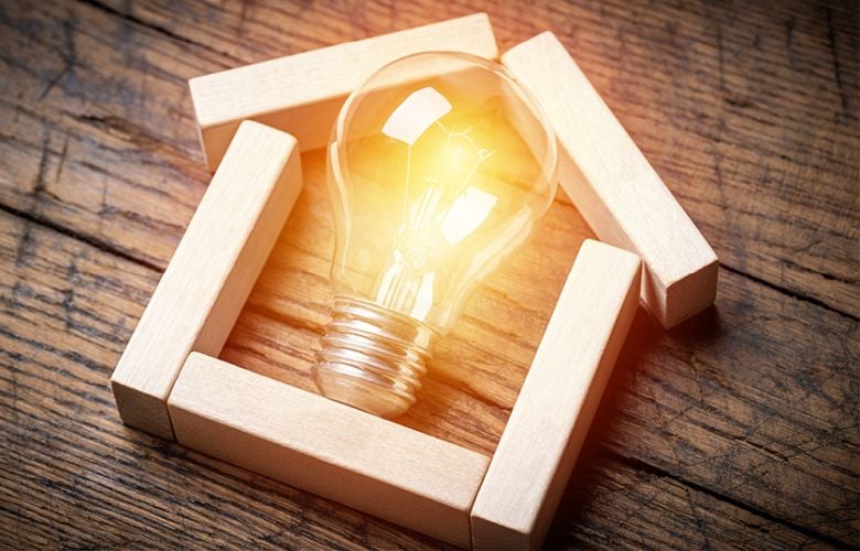 Η ΔΕΗ φέρνει τη δυναμική τιμολόγηση ρεύματος και στα νοικοκυριά με έξυπνο μετρητή