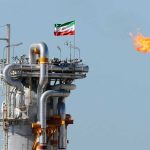 H εκεχειρία δύο εβδομάδων στον Κόλπο έριξε τιμές αργού και LNG