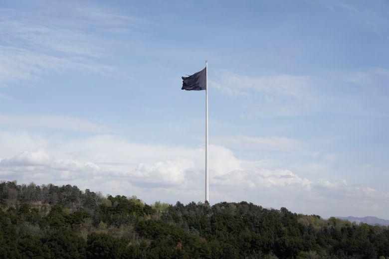 Σύμβουλος του Γκαλιμπάφ: Η παράταση της ανακωχής από τον Τραμπ είναι «στρατήγημα» πριν από νέα αιφνιδιαστική επίθεση εναντίον του Ιράν