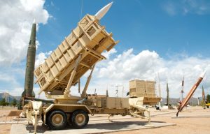 Γιατί οι ΗΠΑ θα καθυστερήσουν τις αποστολές όπλων σε ευρωπαϊκές χώρες