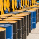 Υποχωρούν οι τιμές του πετρελαίου εν μέσω της έντασης ανάμεσα σε Ουάσιγκτον και Τεχεράνη