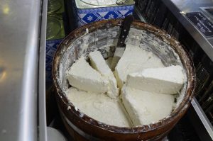 Ξεκινά διαδικασία επικαιροποίησης στοιχείων παραγωγών φέτας η ΕΔΟΦ