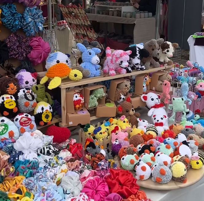 Θεσσαλονίκη: Άνοιξε τις πύλες της η αγορά χειροτεχνών στη ΔΕΘ με δωρεάν εργαστήρια