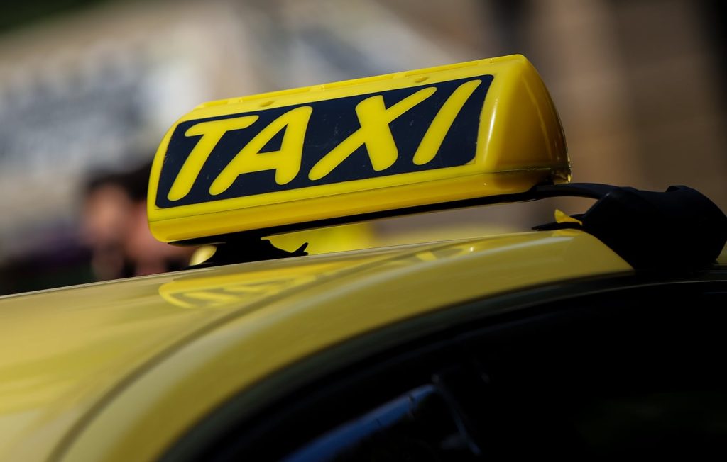 Συνελήφθη στο λιμάνι του Πειραιά 41χρονος «μαϊμού» ταξιτζής