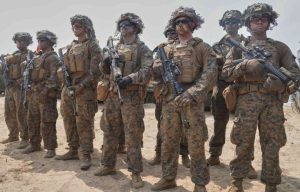 Πώς έγινε η επιχείρηση διάσωσης του Αμερικανού πιλότου – Παγιδεύτηκαν για ένα διάστημα οι κομάντος