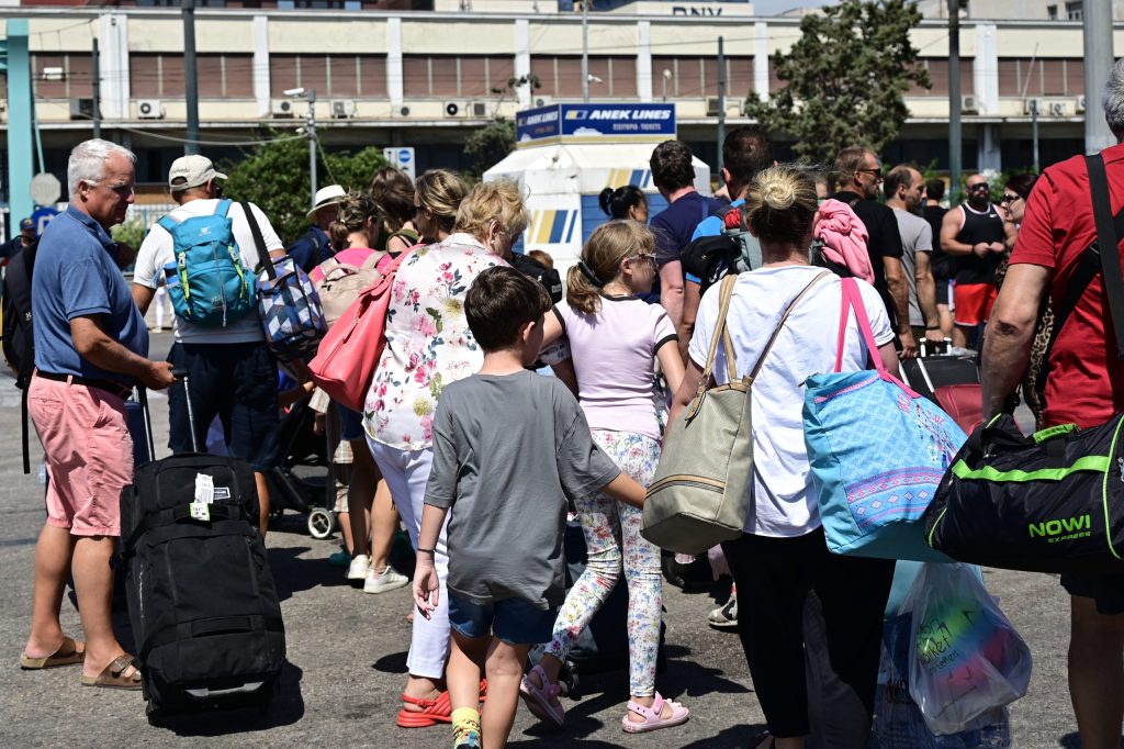Παρουσιάζεται το Ειδικό Χωροταξικό Πλαίσιο για τον Τουρισμό - ertnews.gr