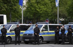 Συναγερμός στην Γερμανία: Δύο νεκροί και πολλοί τραυματίες από αυτοκίνητο που έπεσε σε πλήθος ανθρώπων στην Λειψία