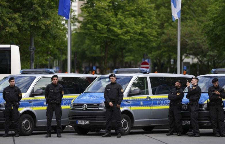 Συναγερμός στην Γερμανία: Δύο νεκροί και πολλοί τραυματίες από αυτοκίνητο που έπεσε σε πλήθος ανθρώπων στην Λειψία