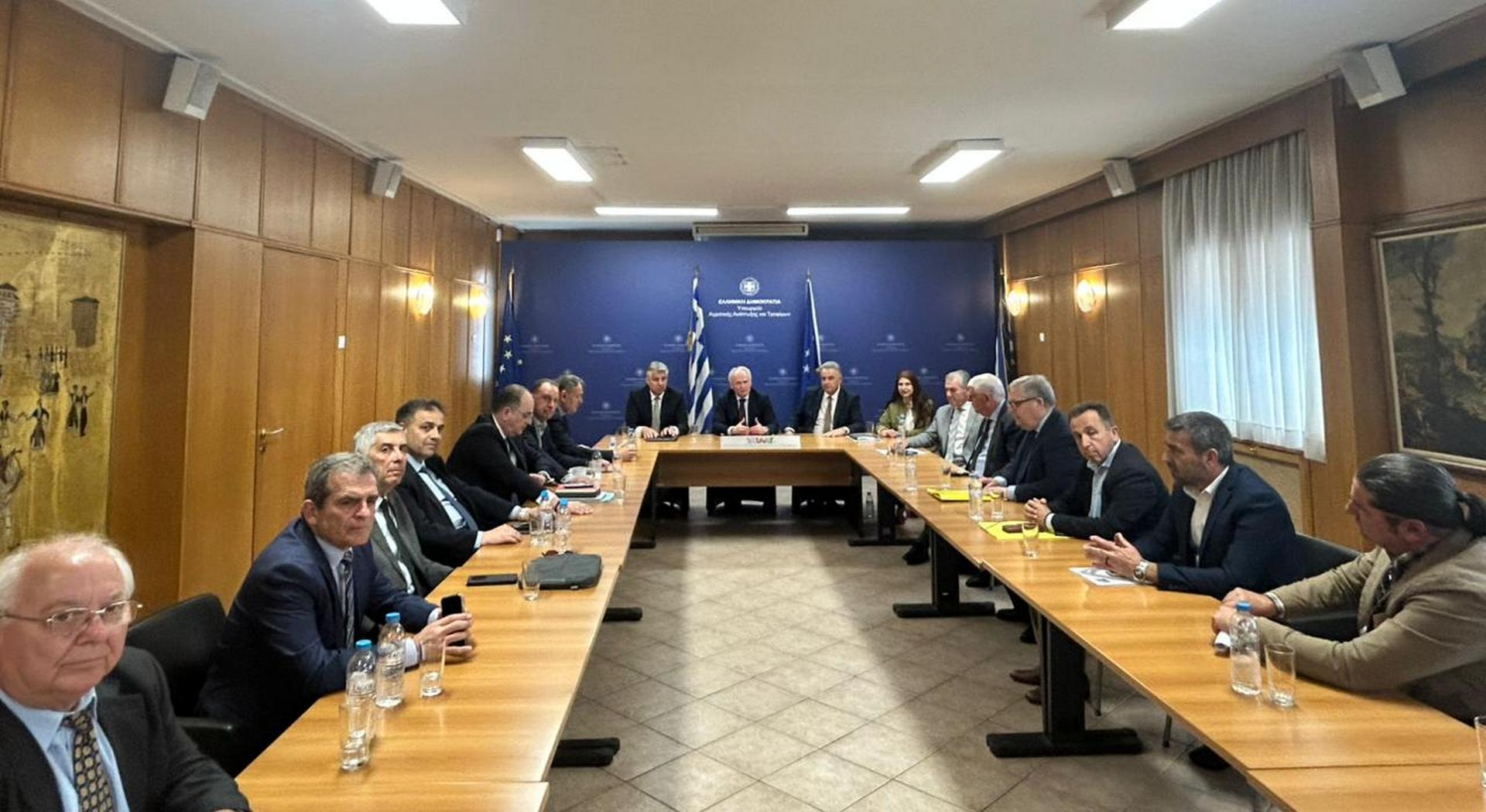 Ευρεία σύσκεψη στο ΥΠΑΑΤ για τη διαχείριση υδάτων στο Παγγαίο • Έλληνας Αγρότης